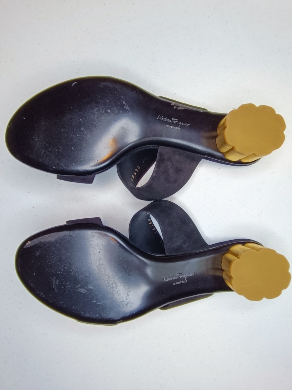 Salvatore Ferragamo Belluno Black Suede Slide Sandals Gold Flower Heel Size 9.5C - Picture 8 of 15